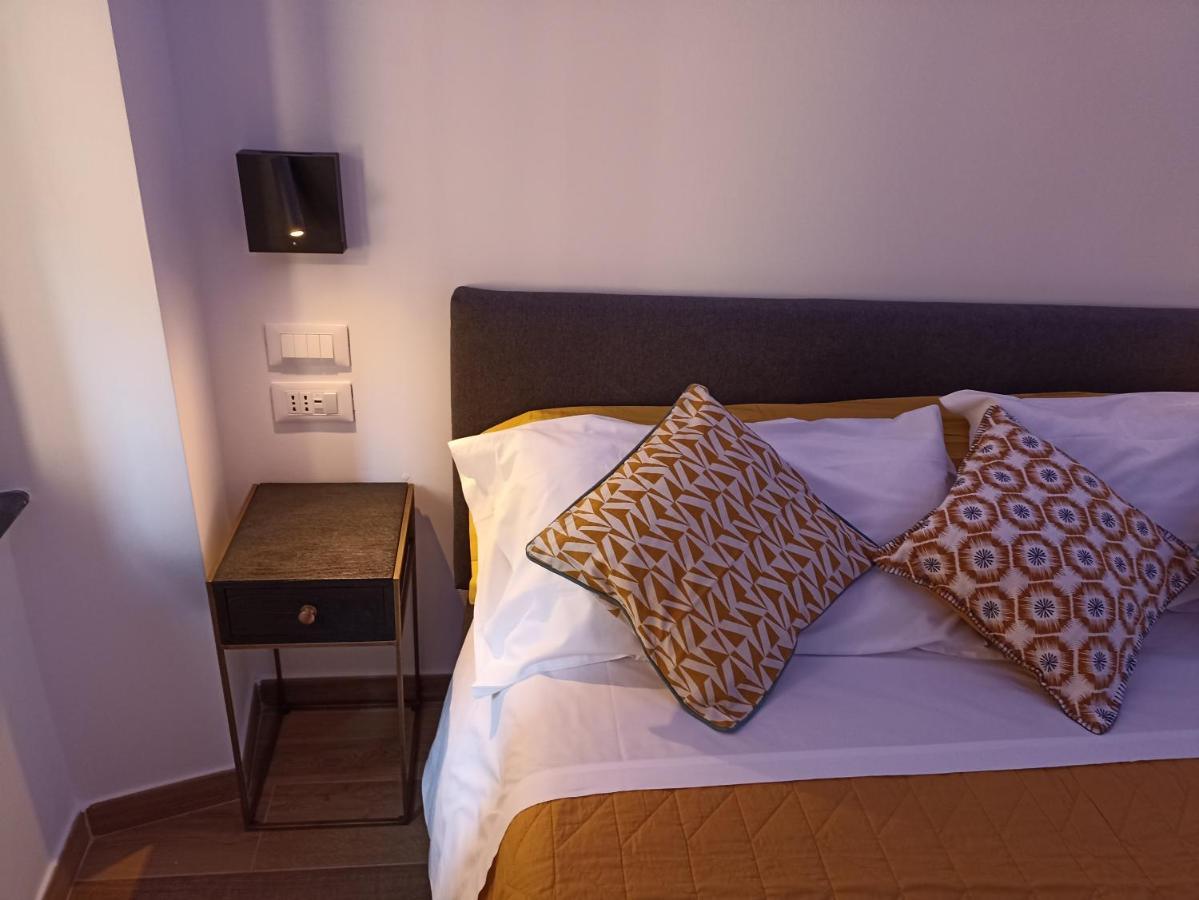 Al Porto 61 - Rooms For Rent Camogli Exteriör bild