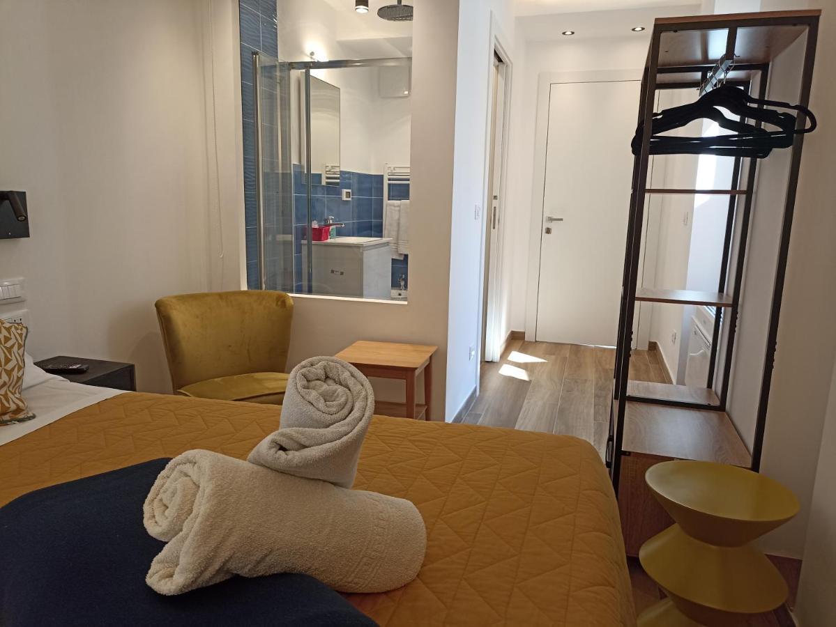 Al Porto 61 - Rooms For Rent Camogli Exteriör bild